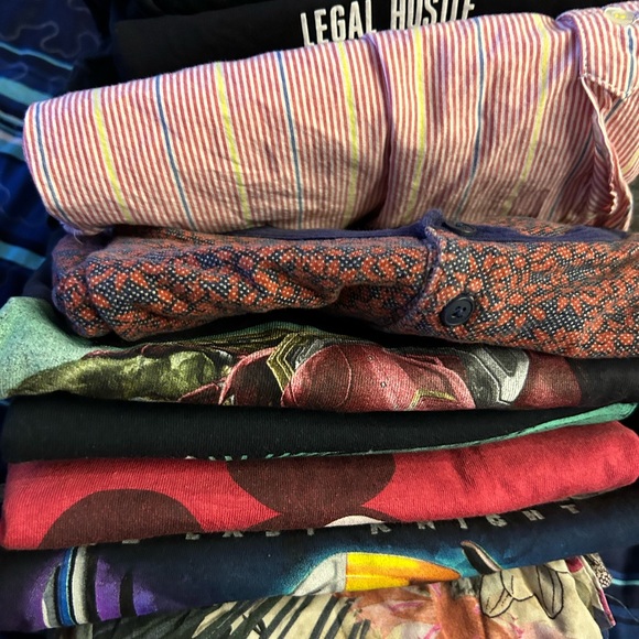 Mix T-SHIRTS / VINTAGE TEE MEN / DRESS SHIRT MEN wholesale - Picture 12 of 16